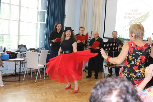 Концерты в Центрах Московского долголетия